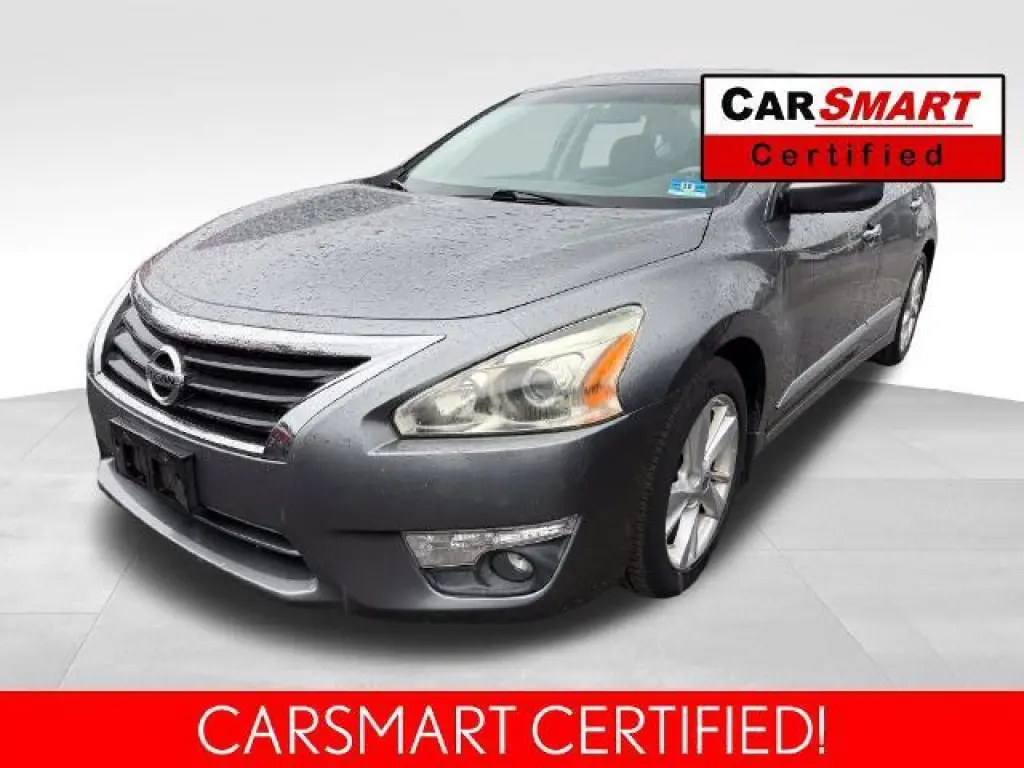 Nissan Altima 2015 2.5 SV 4dr Sedán