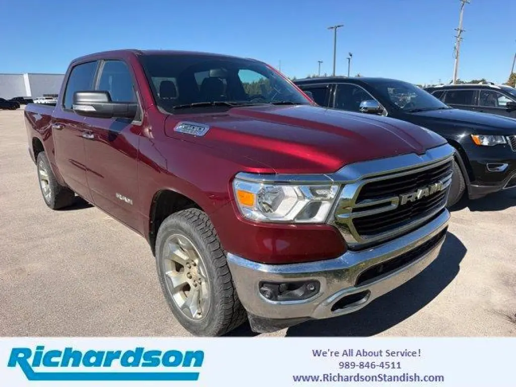 Ram 1500 2019 4x4 Big Horn 4dr Crew Cab 5.6 ft. SB Pickup