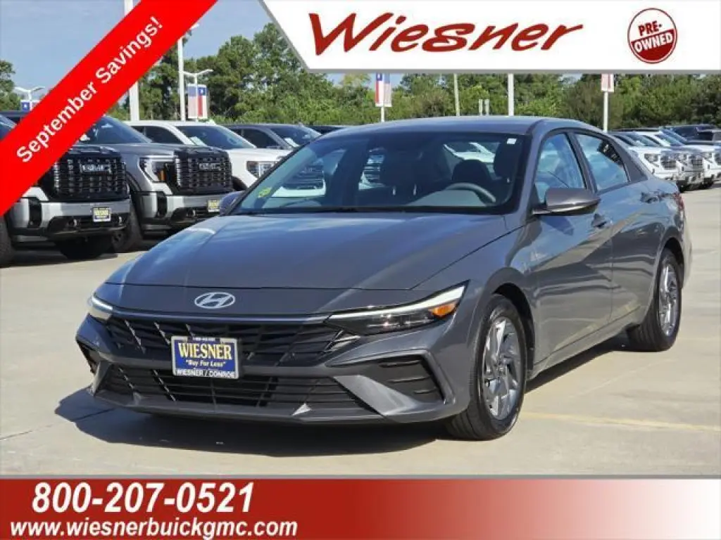 Hyundai Elantra 2024 SEL sedán 4 puertas