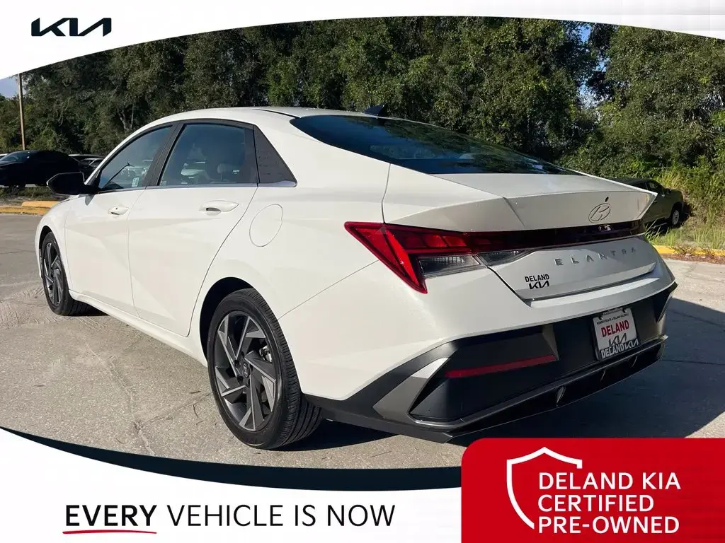 Hyundai Elantra 2024 SEL 4dr Sedán