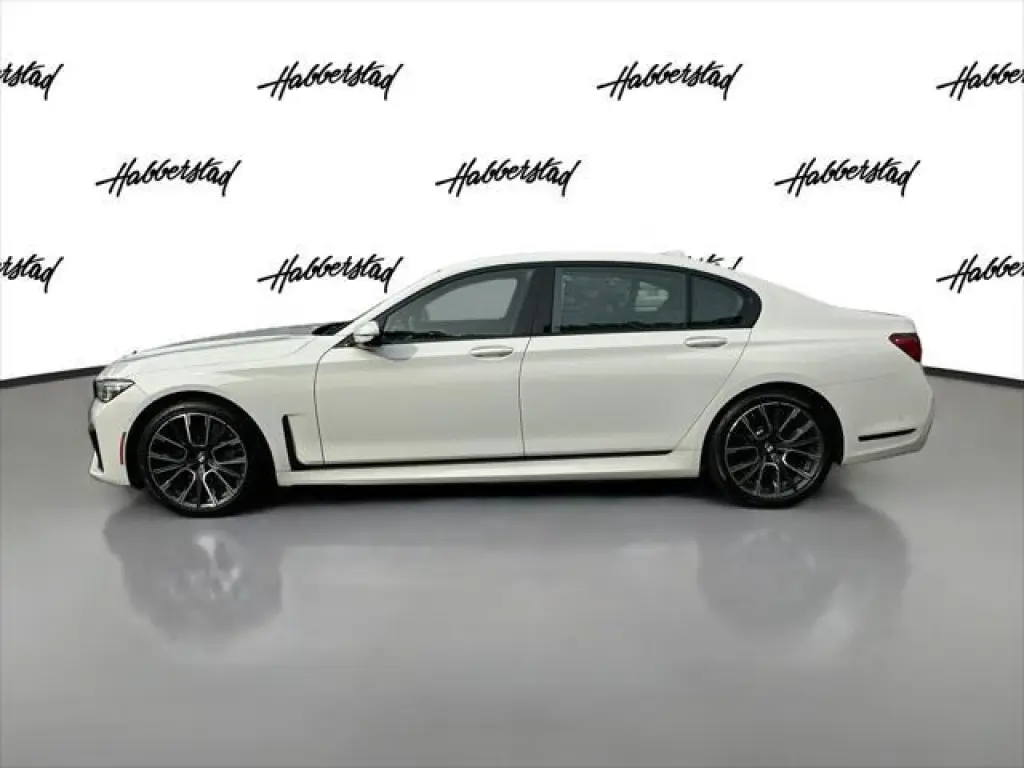 BMW Serie 7 2021 AWD 750i xDrive 4dr Sedán