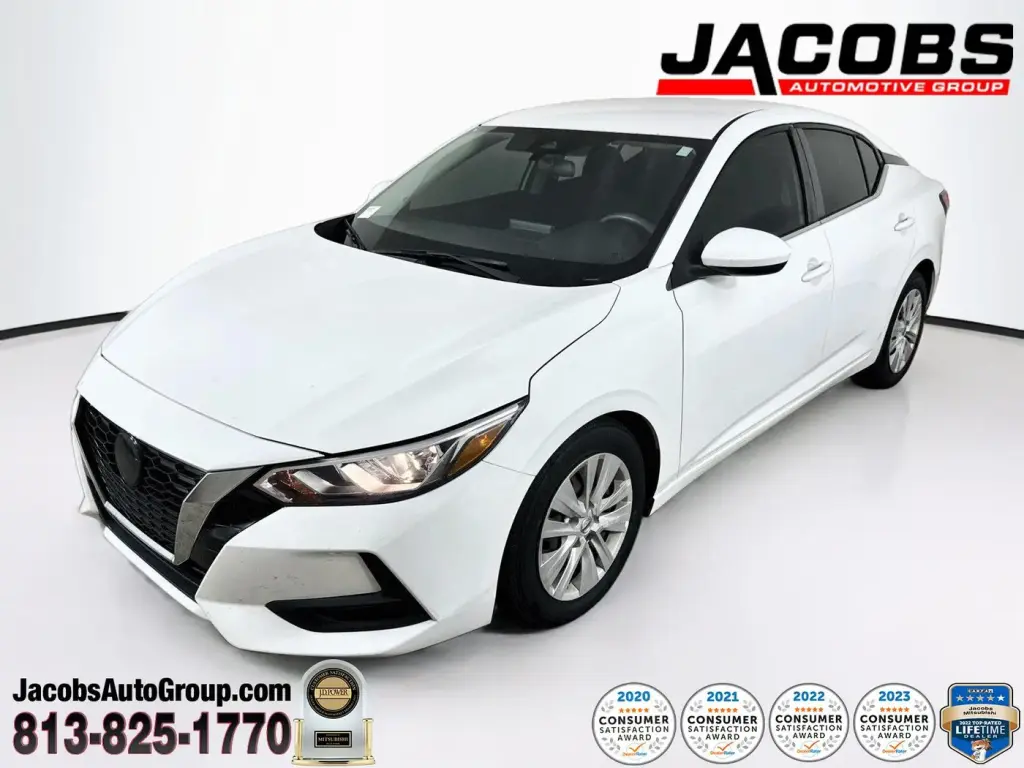 Nissan Sentra 2022 S 4dr Sedán