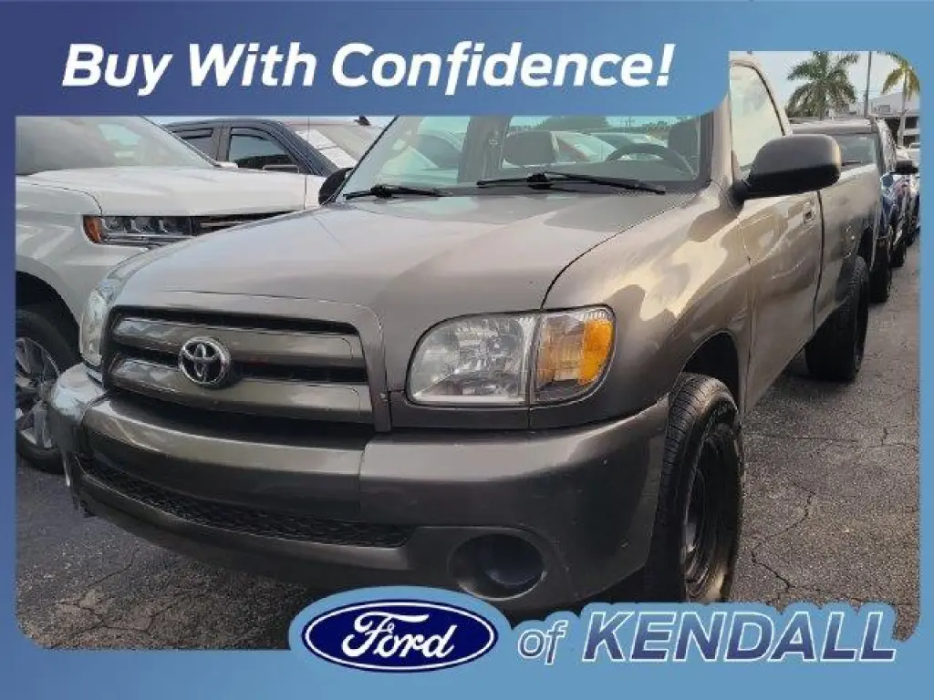 Toyota Tundra 2004 2dr Cab Estándar RWD LB