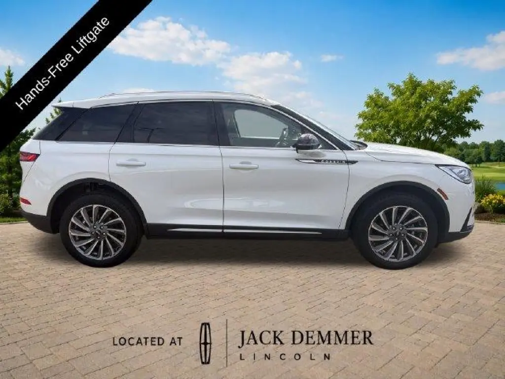Lincoln Corsair 2023 AWD Reserve 4dr SUV