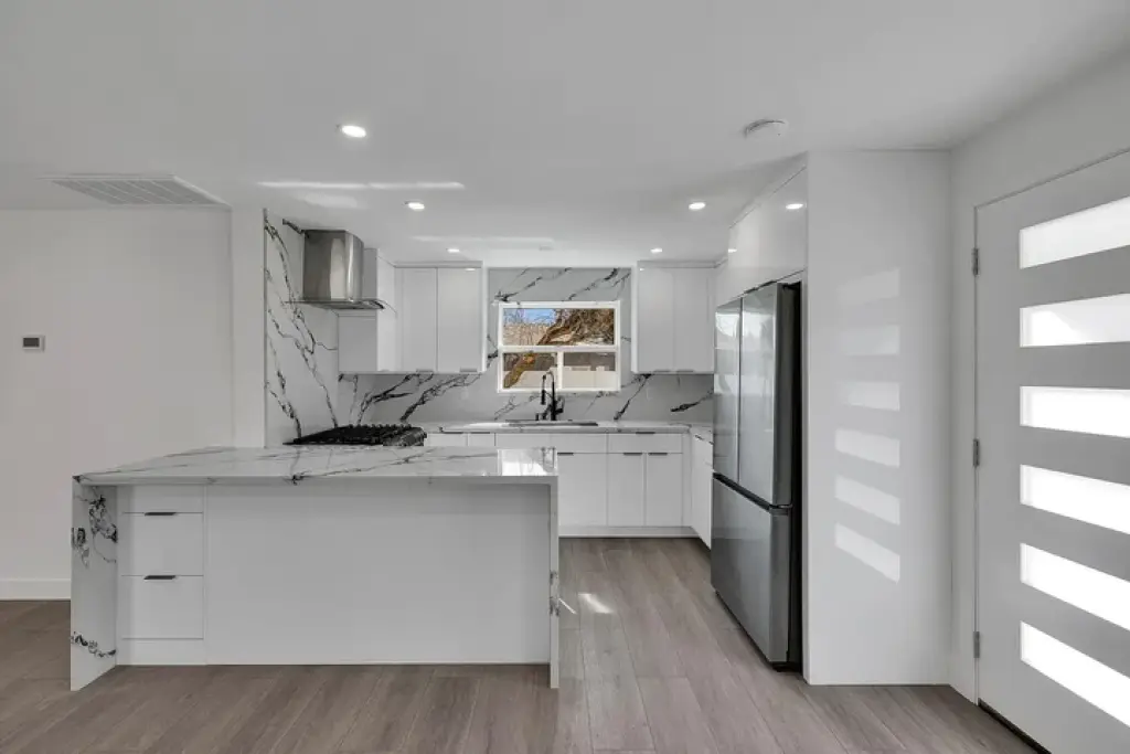 Ready home for rent Glendale