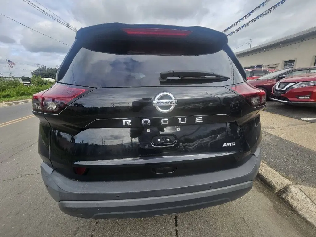Nissan Rogue 2021