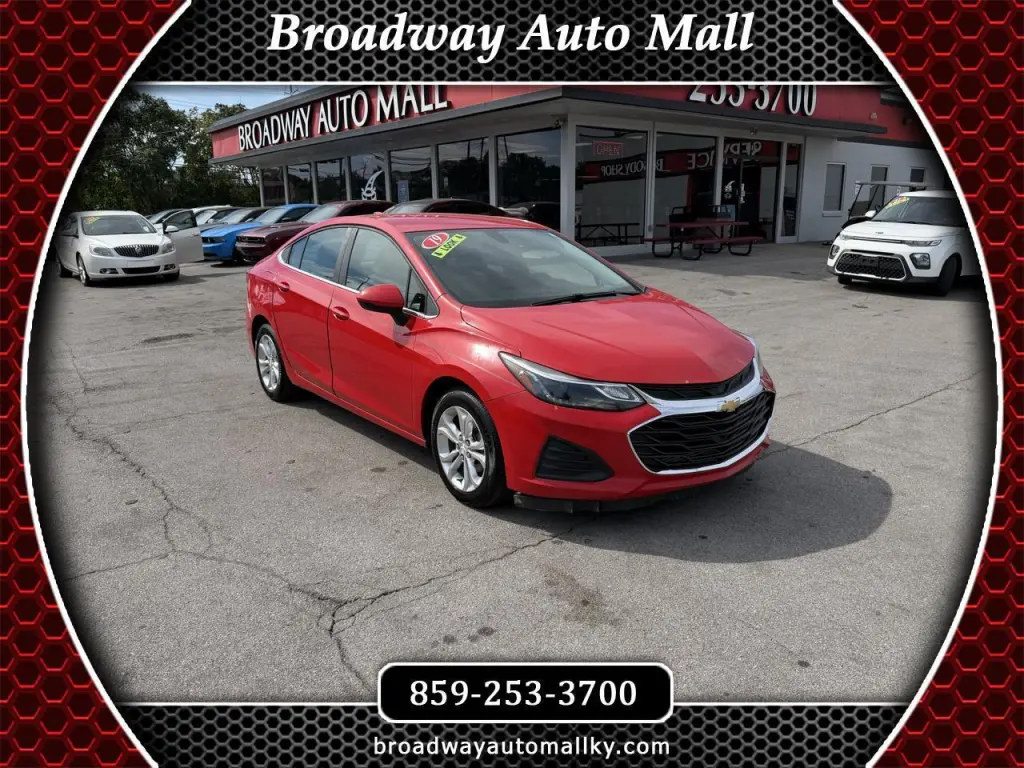 2019 Chevrolet Cruze 4dr Sdn LT