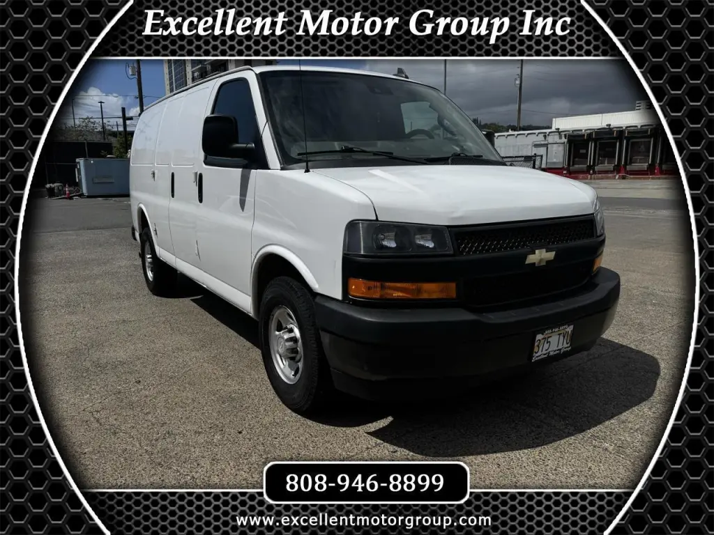2019 Chevrolet Express Cargo Van RWD 2500 135"