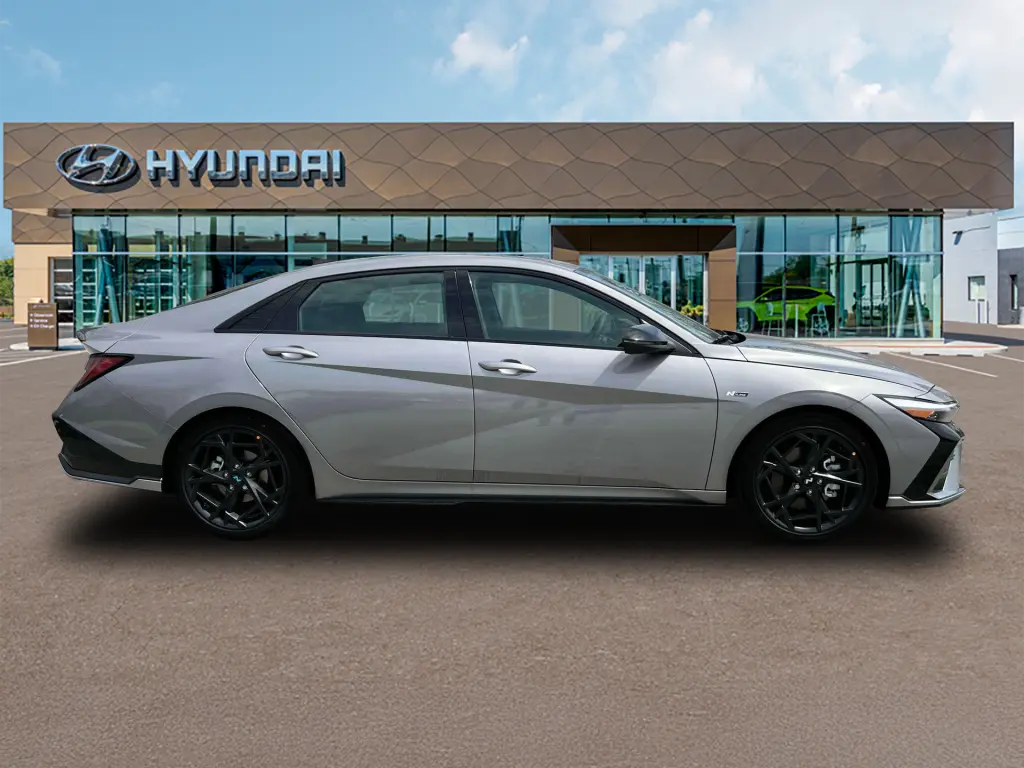 Hyundai ELANTRA 2025 N Línea 4dr Sedán