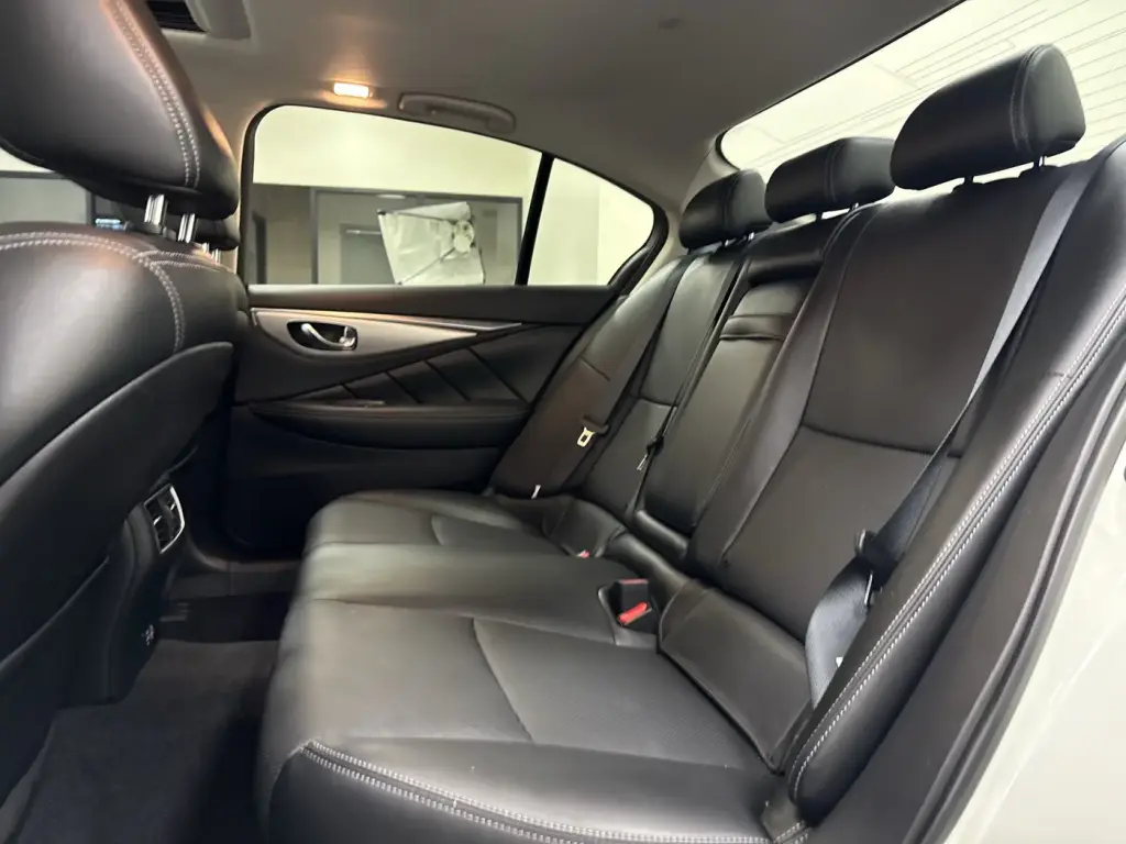 INFINITI Q50 2023 Luxe 4dr Sedan