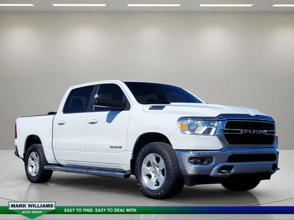 Ram 1500 2021 4x4 Big Horn 4dr Crew Cab 5.6 ft. SB Pickup