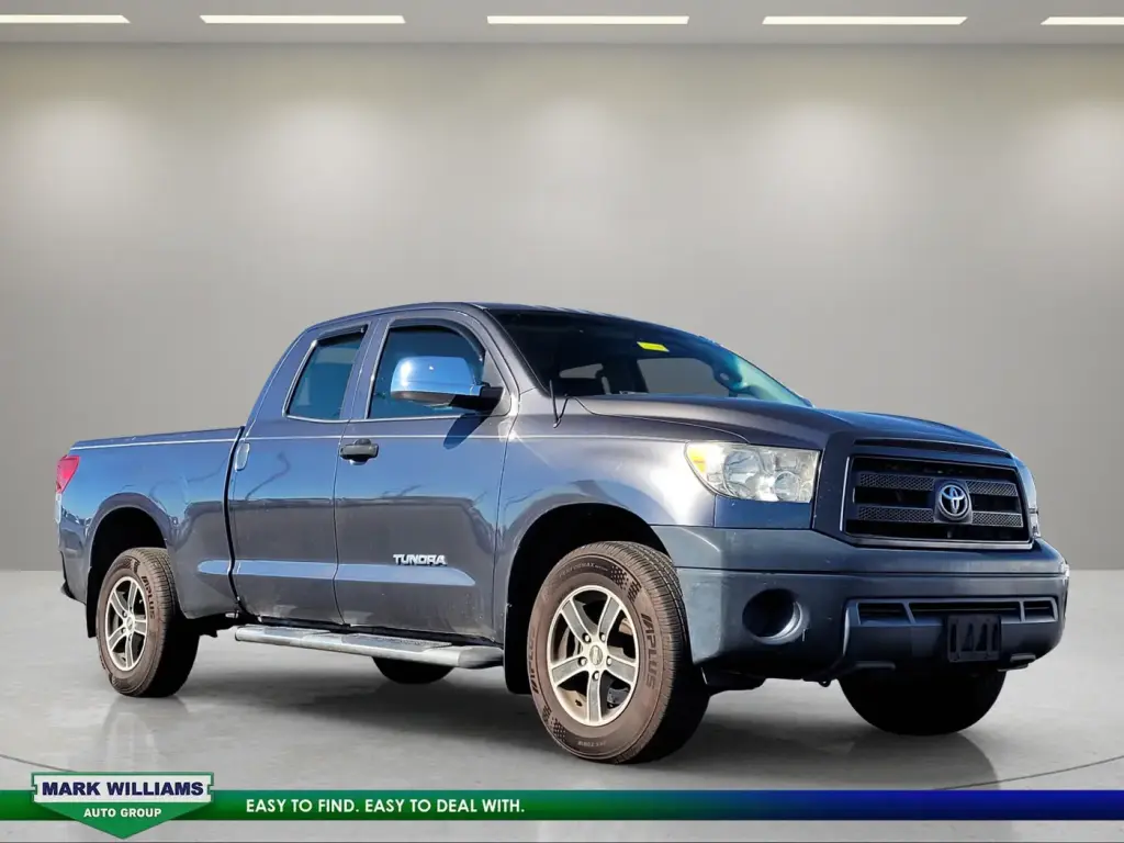 Toyota Tundra 2013 4x2 Grado 4dr Cabina Doble Pickup SB (4.0L V6)