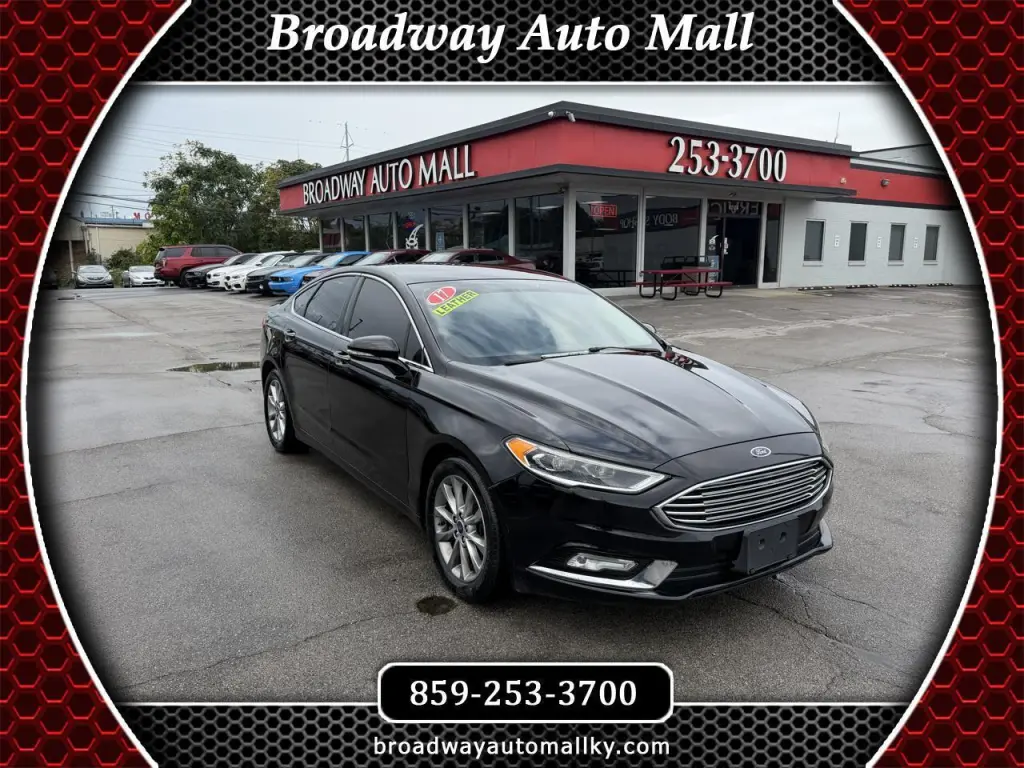 2017 Ford Fusion SE