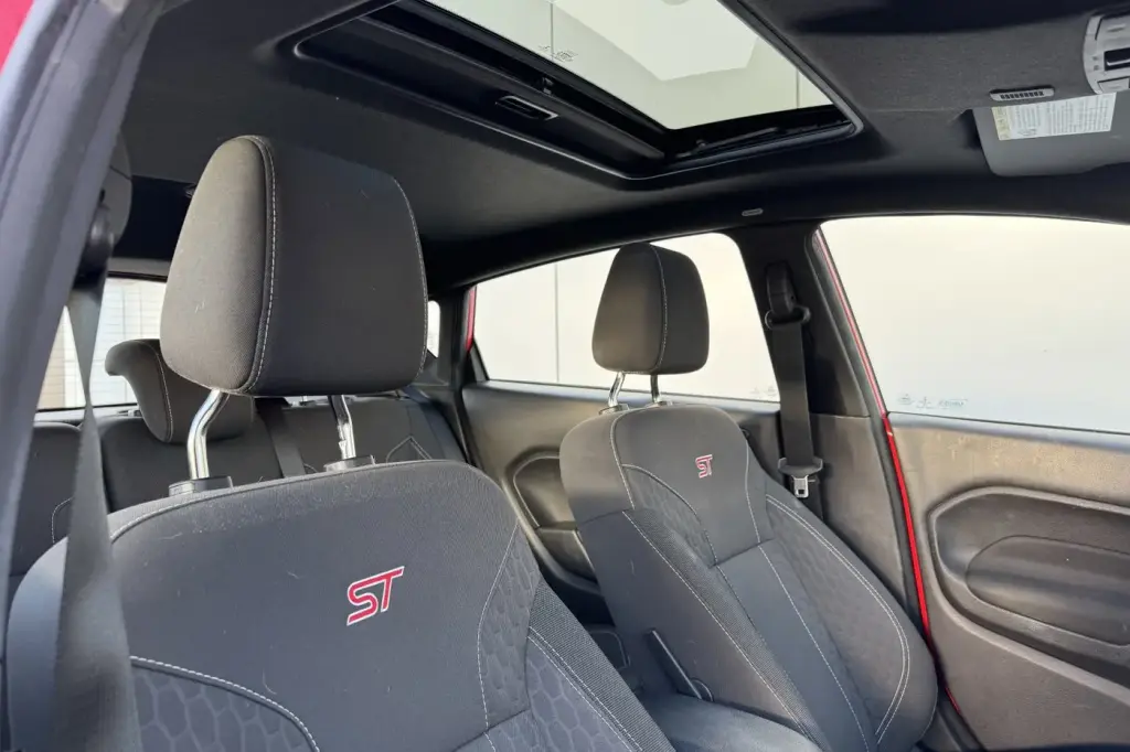 Ford Fiesta 2016 ST 4p Hatchback