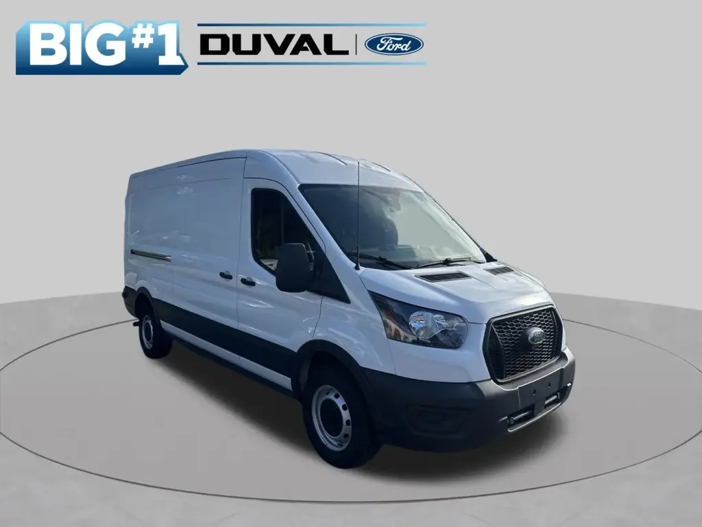 Ford Transit 2023 150 furgón de carga de techo medio con distancia entre ejes corta y tres puertas
