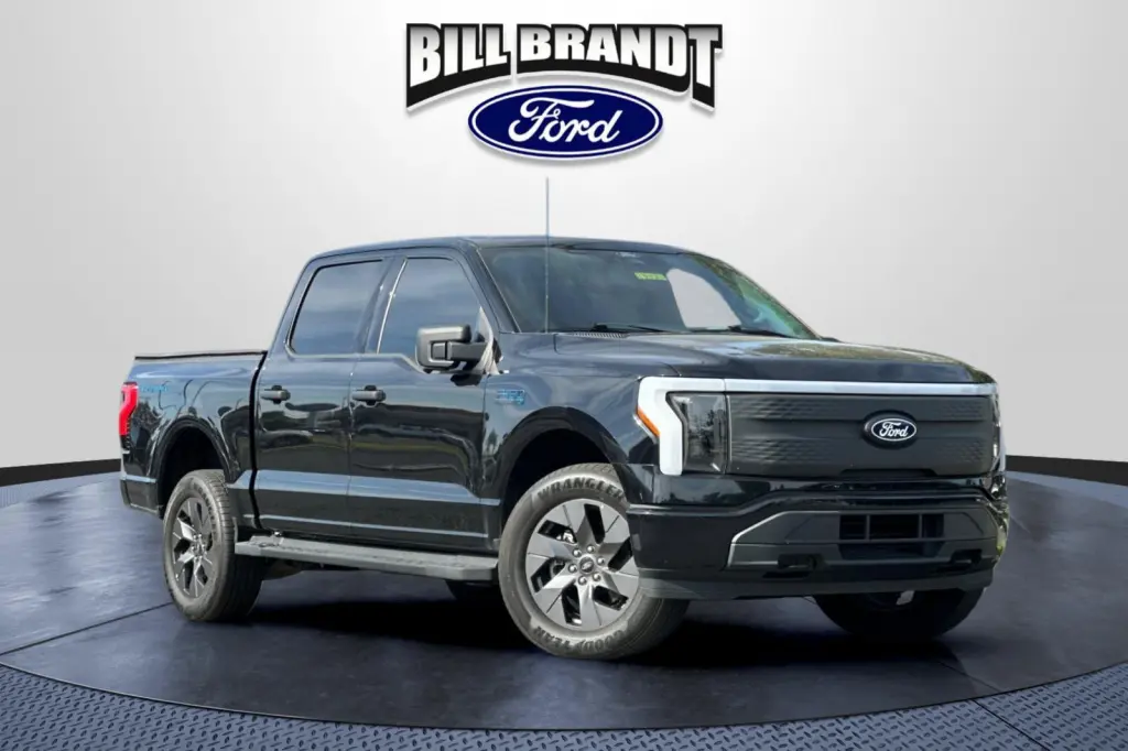 Ford F-150 Lightning 2024 AWD XLT 4p SuperCab 5.5 ft. CB