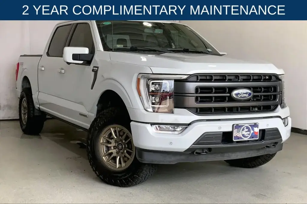 Ford F-150 2023 4x4 Lariat 4p SuperCab 6.5 ft. CB
