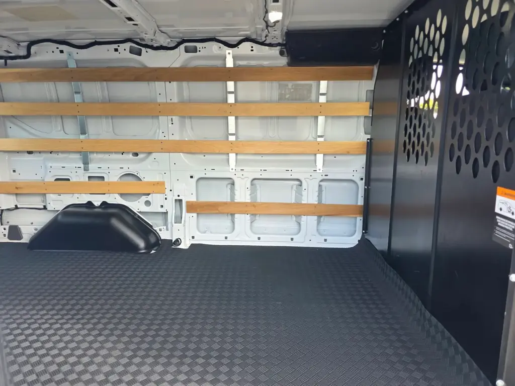 Ford Transit 2025 250 3dr SWB Low Roof Cargo Van