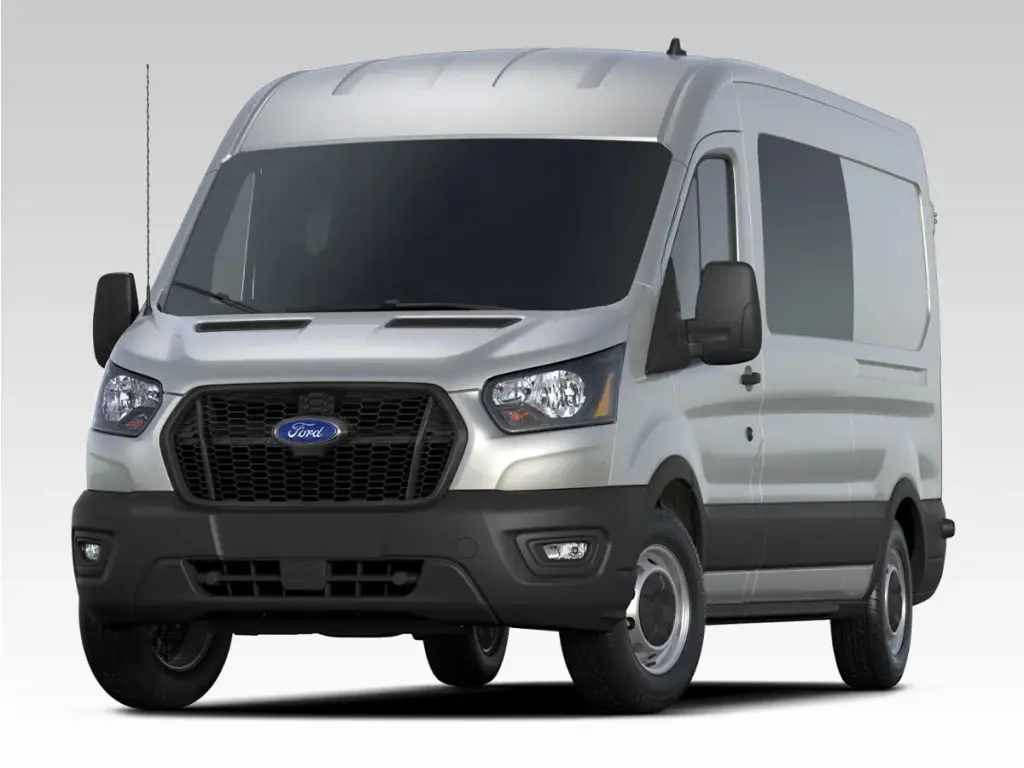 Ford Transit 2023 250 3 puertas SWB techo medio furgón de carga