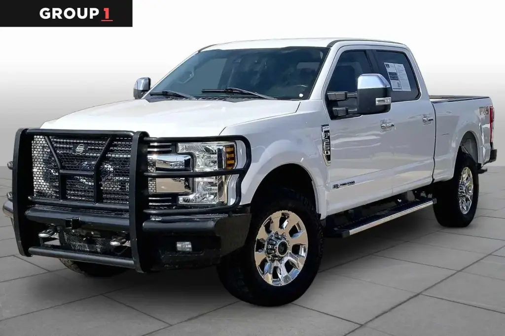 Ford F-250 Super Duty 2018 4x4 Lariat 4dr Crew Cab 8 ft. LB Pickup