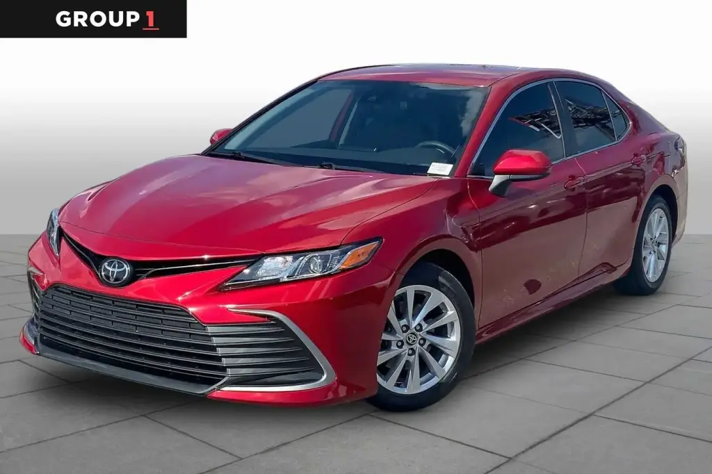 Toyota Camry 2023 LE 4dr Sedán