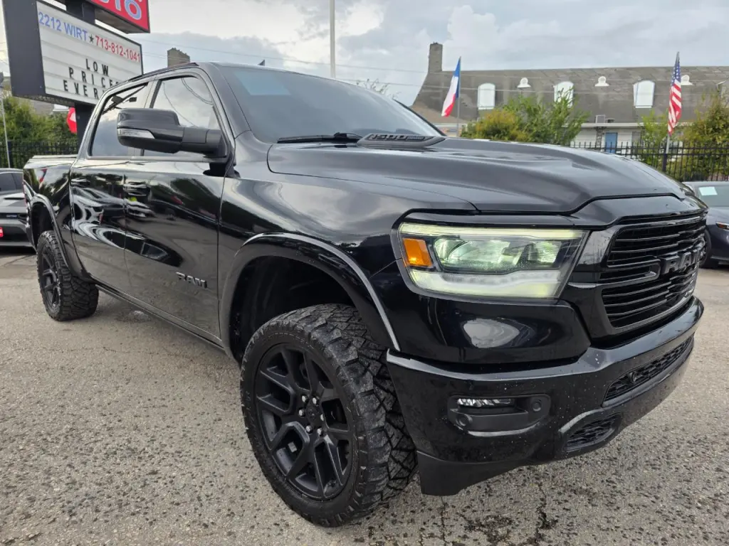 2021 RAM 1500 Laramie Crew Cab SWB 4WD