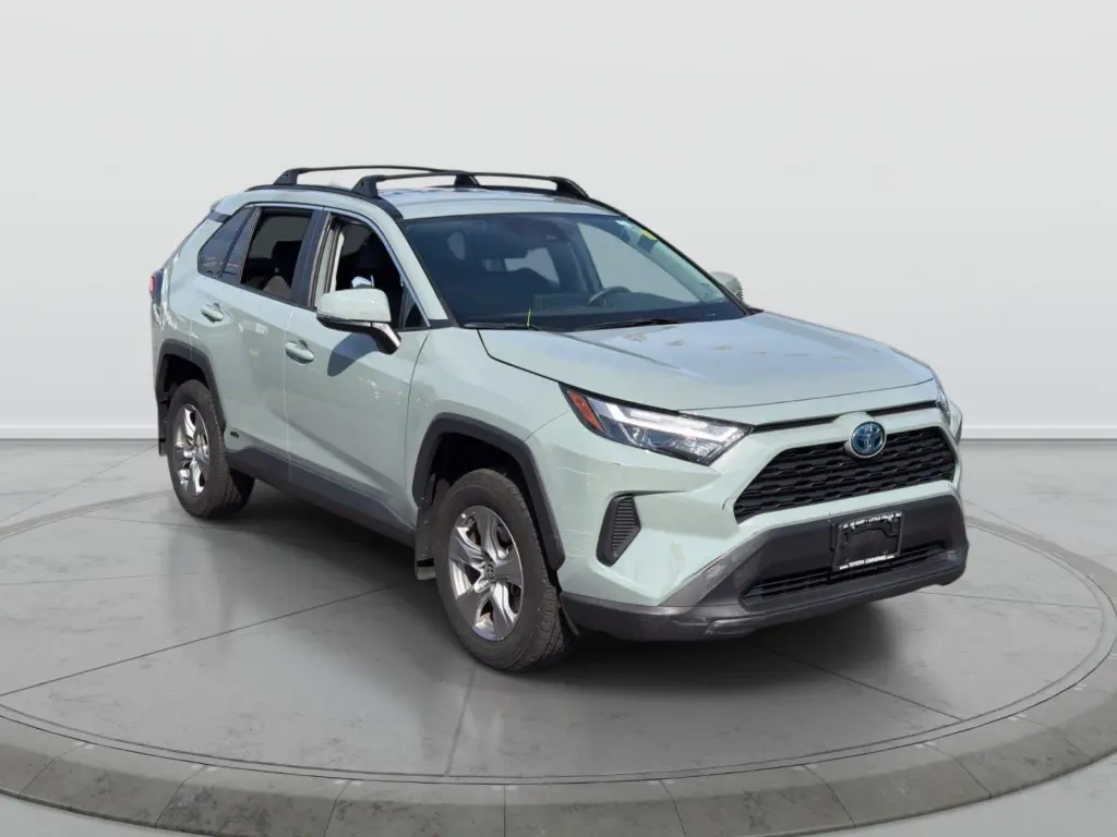 Toyota RAV4 Hybrid 2023 AWD XLE 4dr SUV