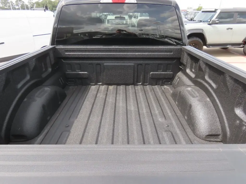 Ford F-150 2025 4x4 STX 4dr SuperCrew 5.5 ft. SB