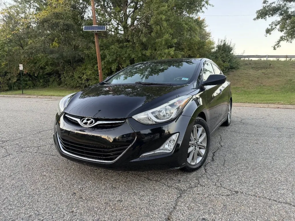 2016 Hyundai ELANTRA