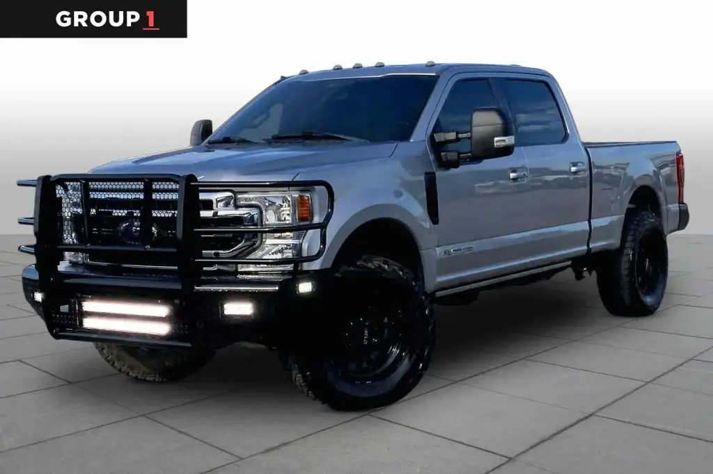 Ford F-250 Super Duty 2020 4x4 Lariat 4dr Crew Cab 6.8 ft. SB Pickup
