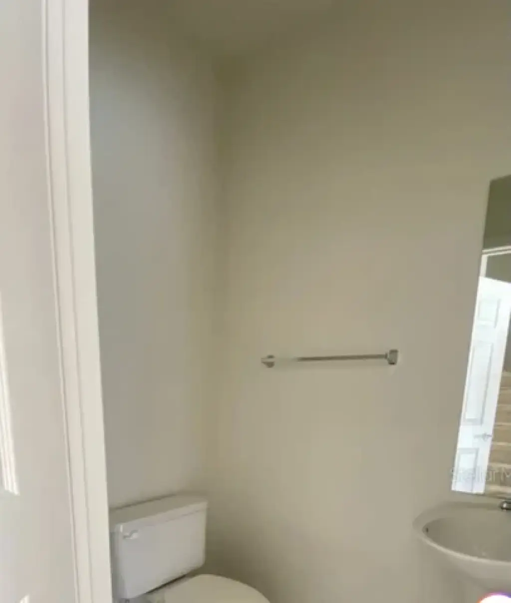 2 recámaras y 2.5 baños,
