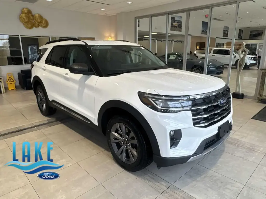 Ford Explorer 2025 AWD Active 4dr SUV
