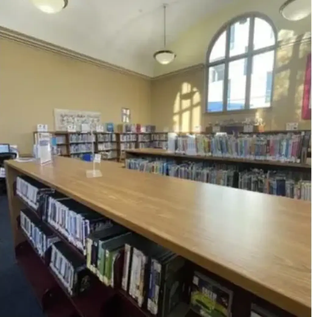 Canoga Park bibliotecas