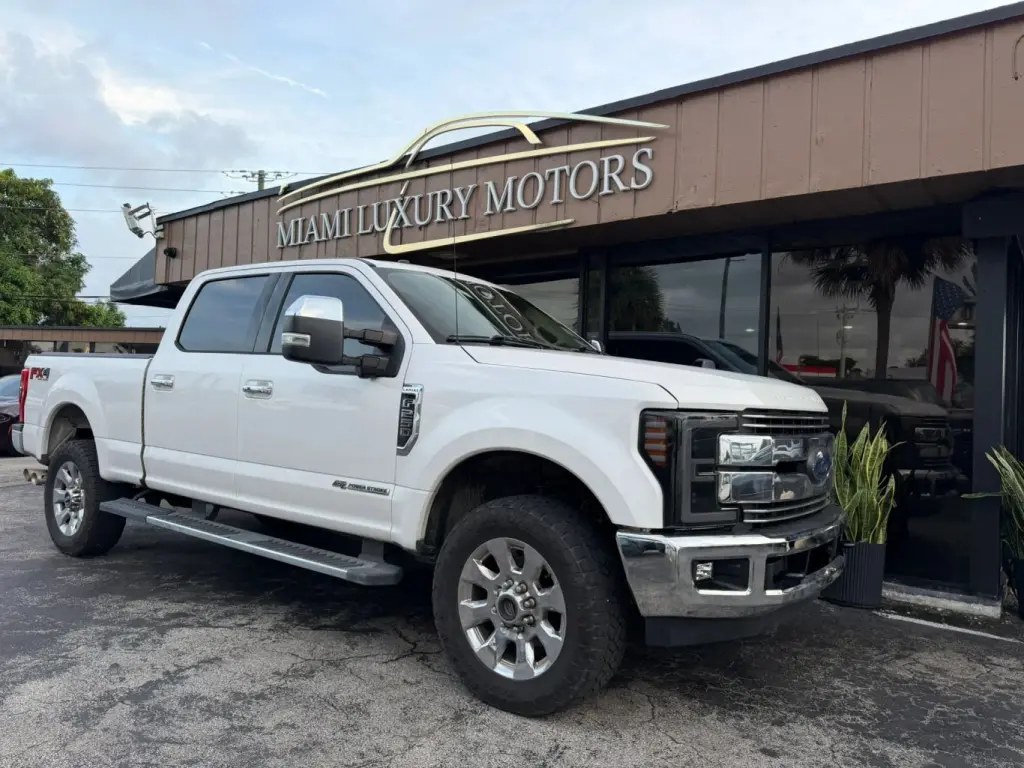 2018 Ford F250 SUPER DUTY CREW CAB