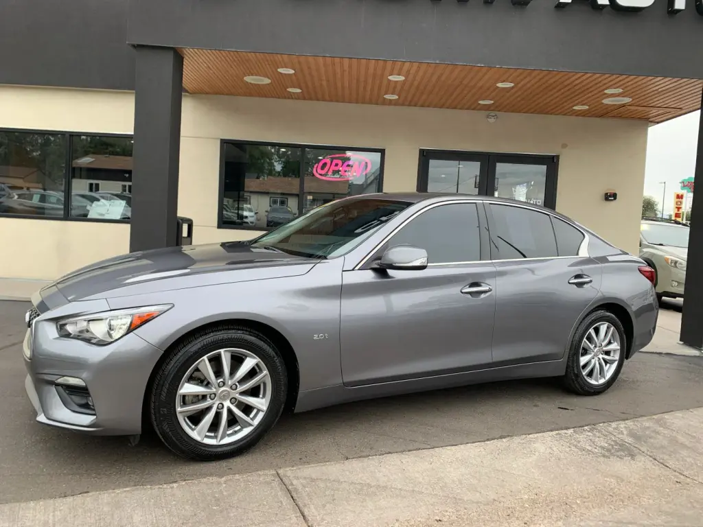 2019 Infiniti Q50