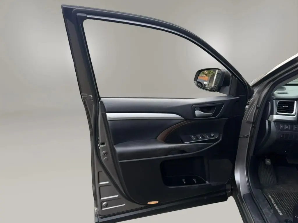 2017 Toyota HIGHLANDER