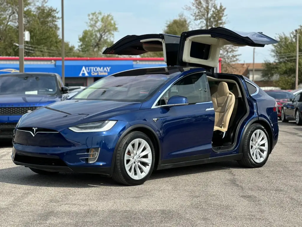 2017 TESLA MODEL X