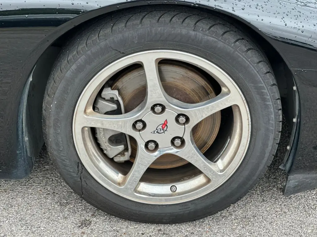 2004 CHEVROLET CORVETTE