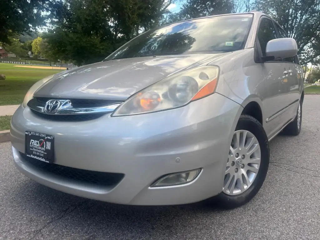 2008 Toyota SIENNA