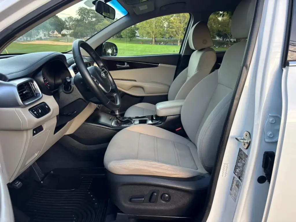 2020 Kia SORENTO