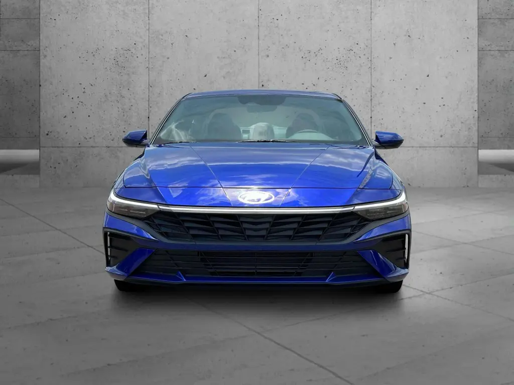 Hyundai ELANTRA 2025 SE 4dr Sedán