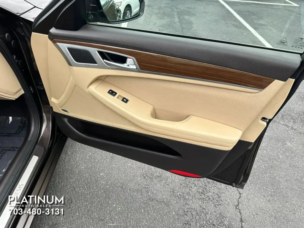 2017 Genesis G80