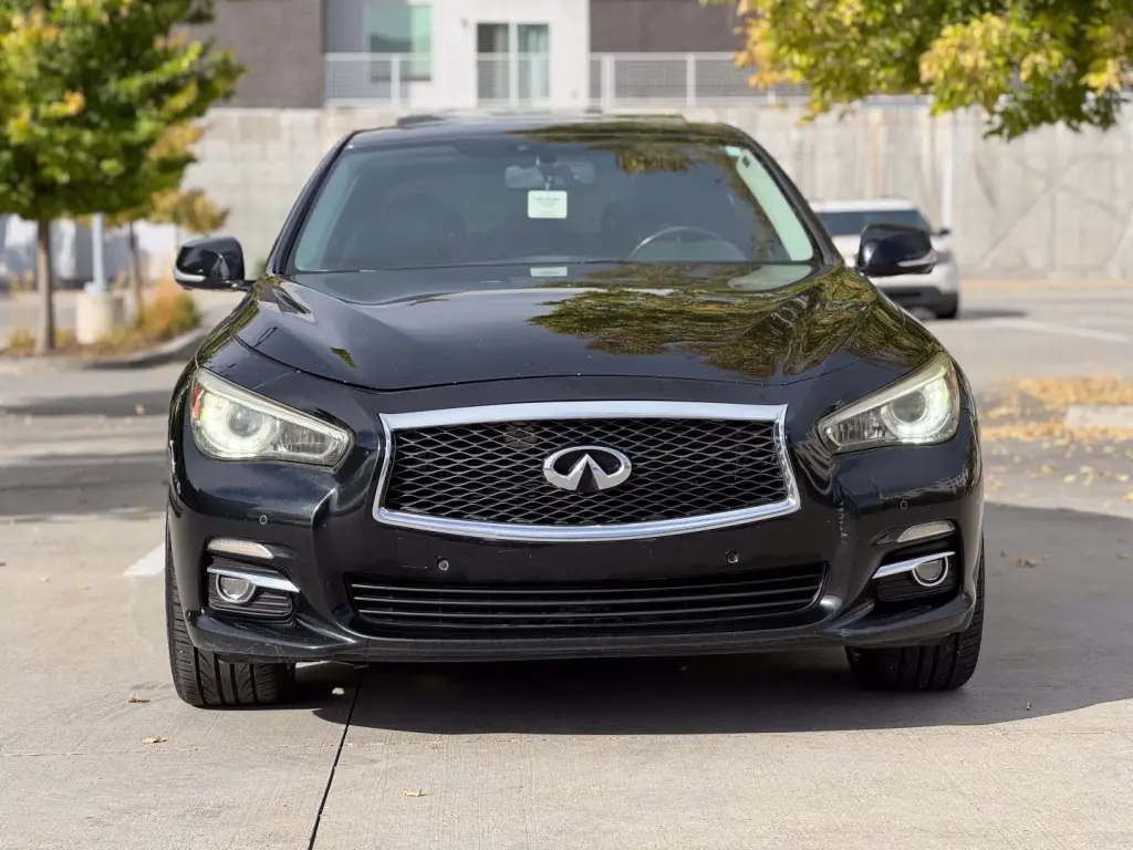 2014 Infiniti Q50