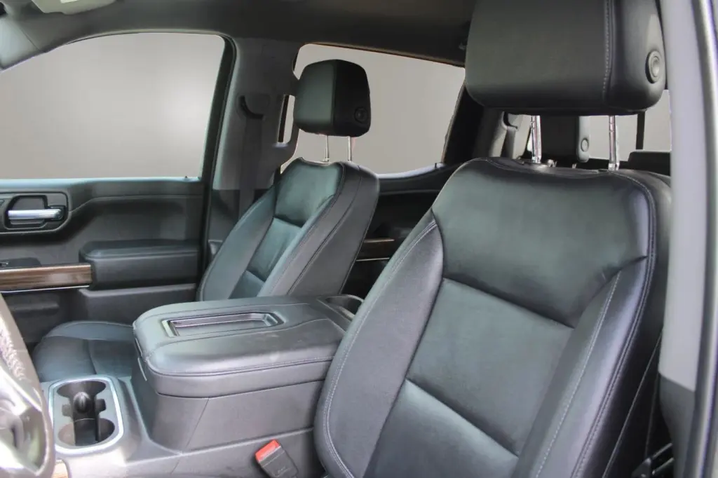 2021 Chevrolet SILVERADO 1500 CREW CAB