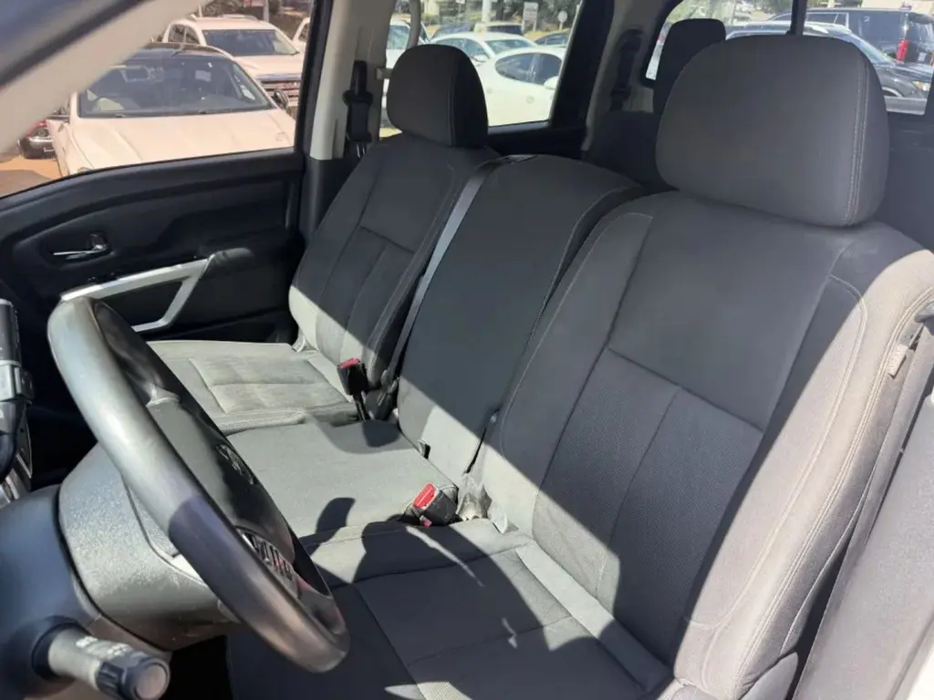 2018 NISSAN TITAN CREW CAB