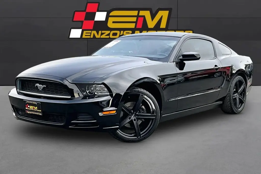 2014 Ford MUSTANG