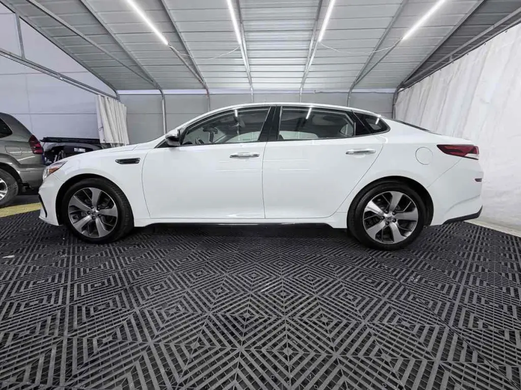 2020 Kia Optima