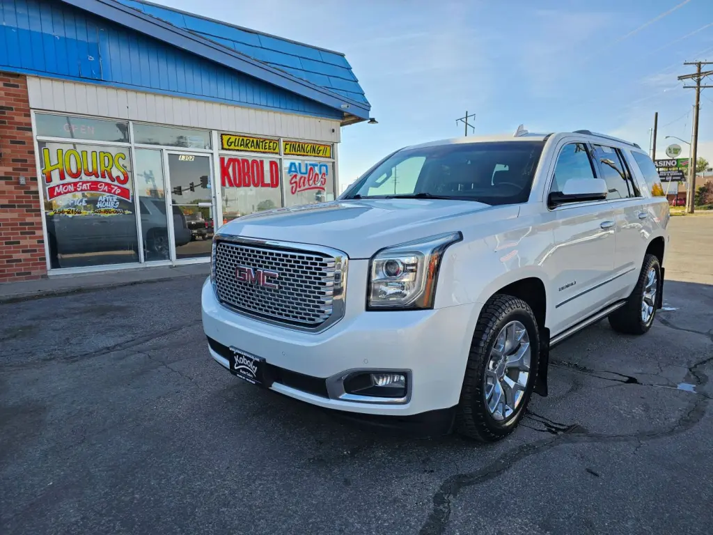 2016 GMC YUKON