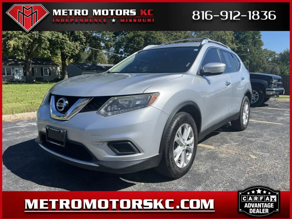 2015 Nissan Rogue FWD 4dr SV