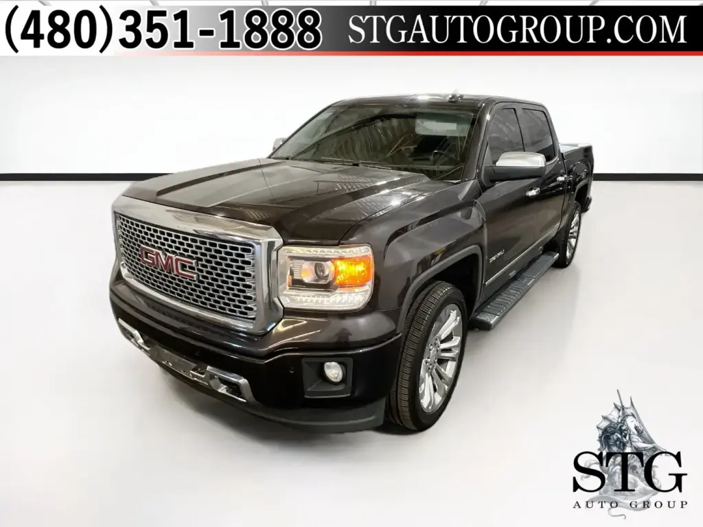 GMC Sierra 1500 2015 4x4 Denali 4dr Crew Cab 5.8 ft. SB